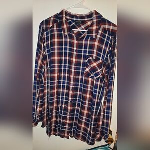 Torrid Women's Plaid Button-Down Shirt - Navy, Burgundy, and White